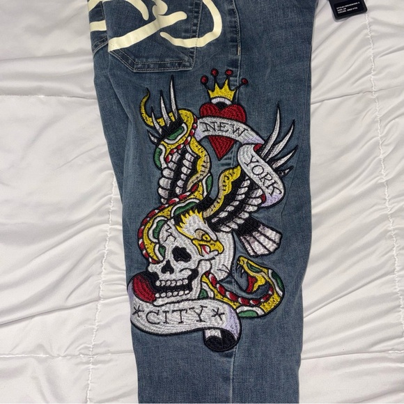 Ed Hardy Jeans Embroidered Spell Out Y2K Flare New York City NYC 28 women’s - Picture 8 of 12